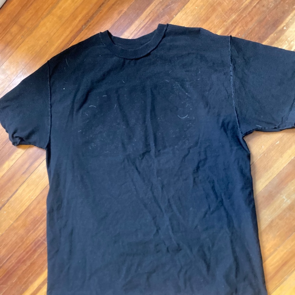 Friday T-Shirt - Picture 4 of 4